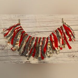 Shabby Chic - Fabric Garland - 3’